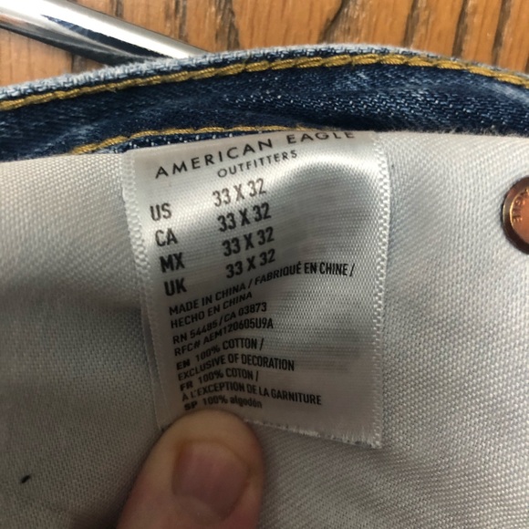 American eagle. Jeans. Never worn. - Picture 5 of 6